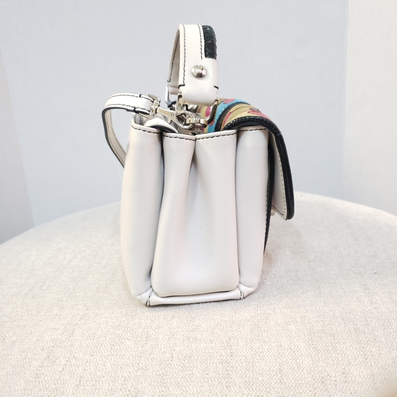 Paula Cadematori Dun Dun Small White Purse. - Picture 4 of 8